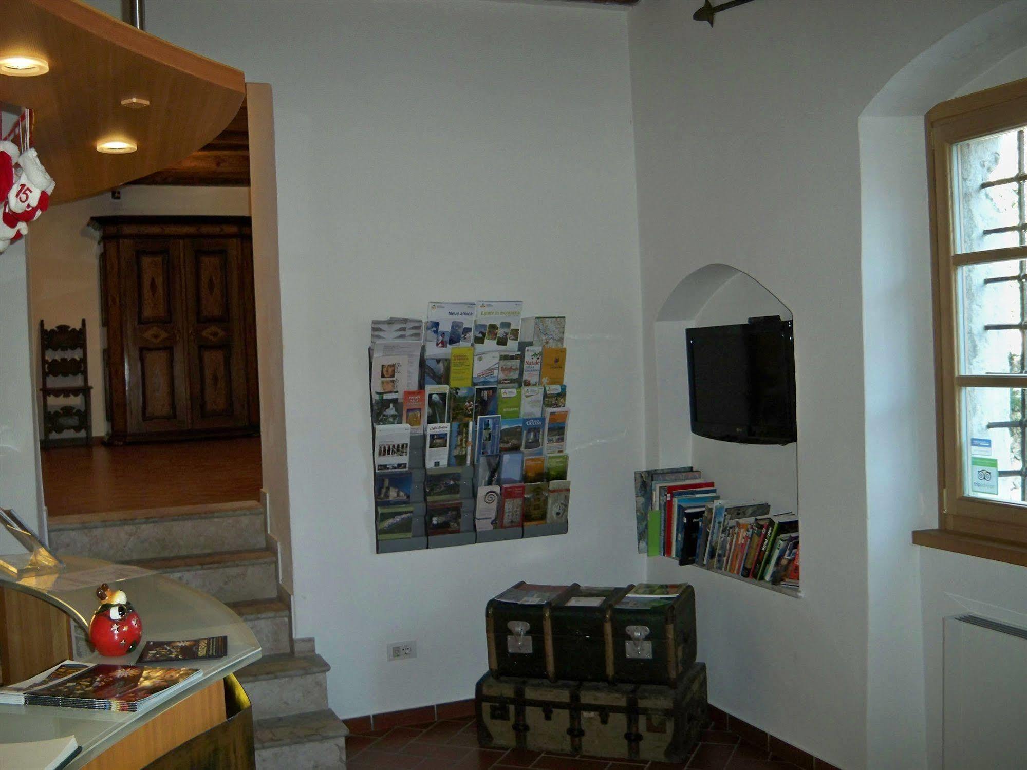 Relais Palazzo Lodron Hotel Rovereto  Eksteriør billede